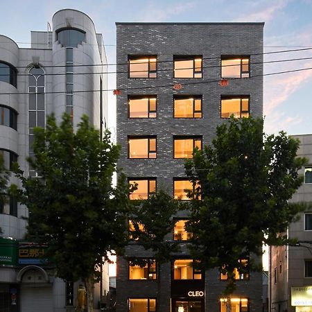 Hostel Cleo Seoul Hongdae Экстерьер фото