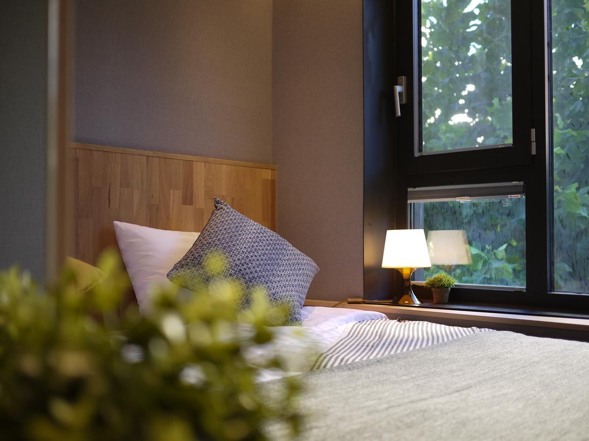 Hostel Cleo Seoul Hongdae Экстерьер фото